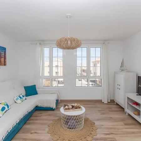 Διαμέρισμα Lightbooking Paradise *